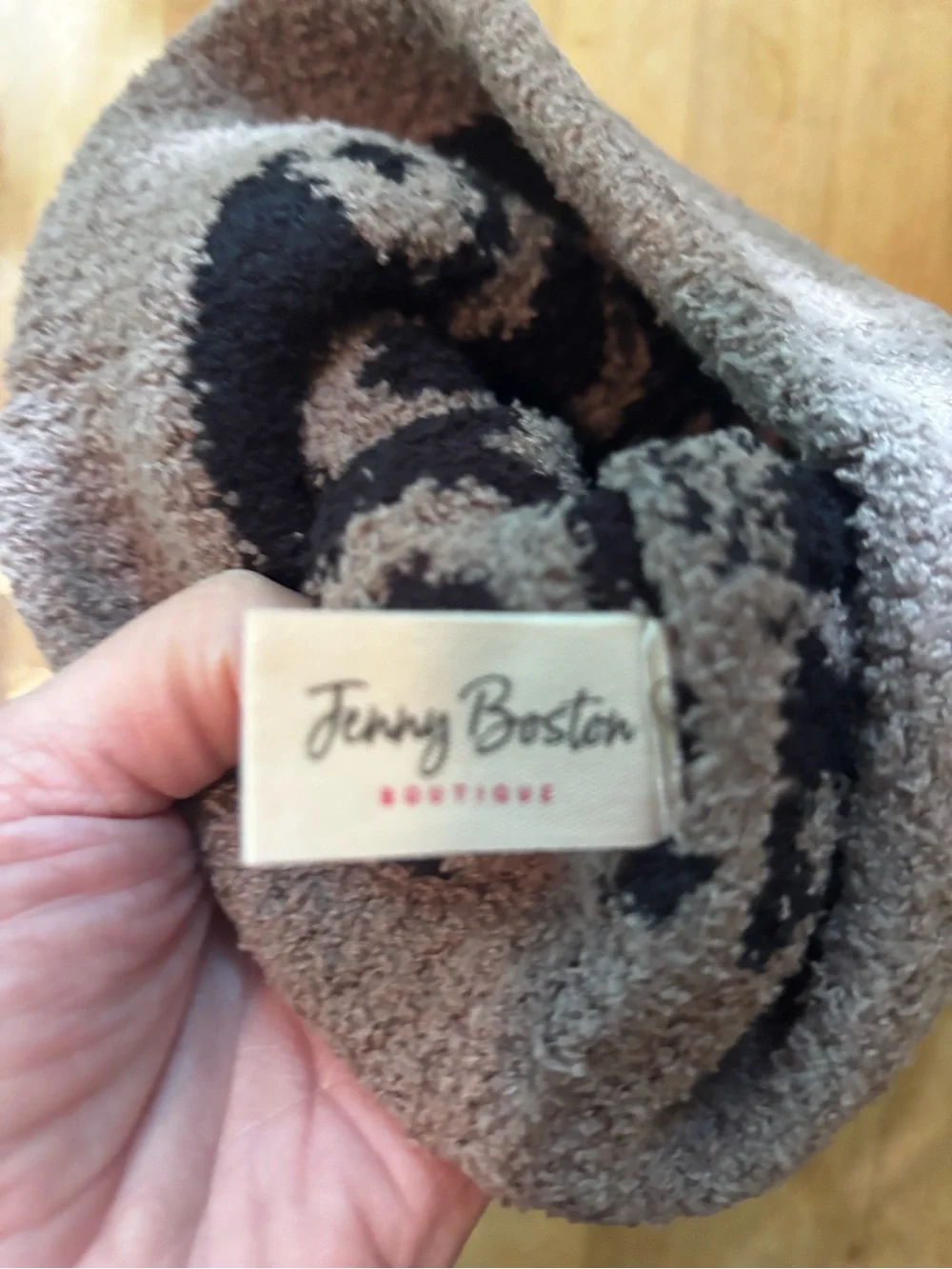 Jenny Boston Boutique Leopard Print Beanie toupe/ Black New